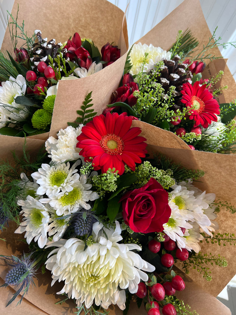 Christmas bouquet of the florist's choice