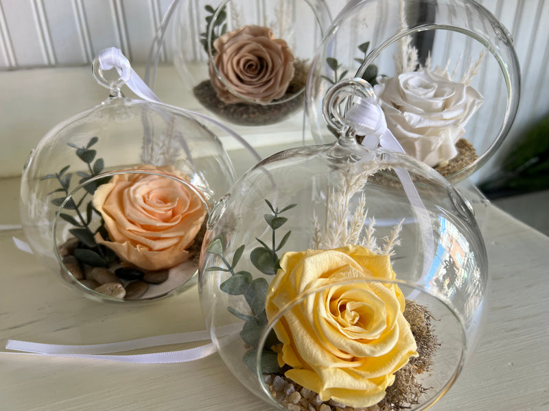 Forever rose arrangement